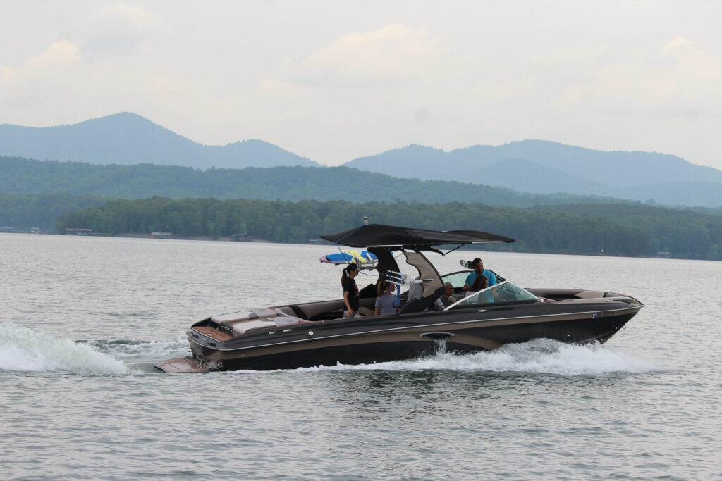 The Titan Boat Rental on Lake Blue Ridge